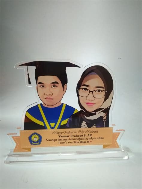 Design Plakat Wisuda Jasa Pembuatan Banner Billboard Neonbox