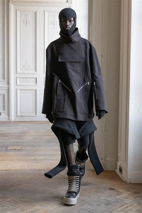 Rick Owens Fashion Show Runway Menswear Fall Winter 2024 Paris