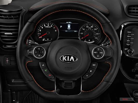 2018 Kia Soul: 184 Interior Photos | U.S. News