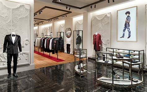 Alexander Mcqueen Flagsip Store By David Collins Studio And Sarah