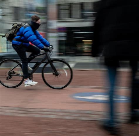 Unf Lle Im Verkehr Der Gro E Konflikt Zwischen Radfahrern Und