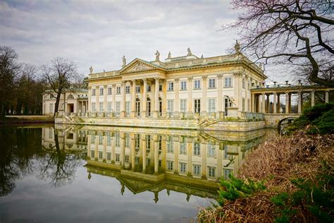 Łazienki Królewskie ogrody zabytki historia