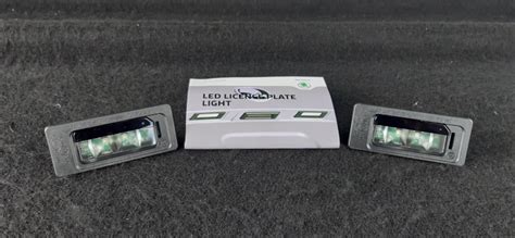 LED-подсветка номерного знака — Skoda Octavia A7 Mk3, 1,6 л, 2015 года ...
