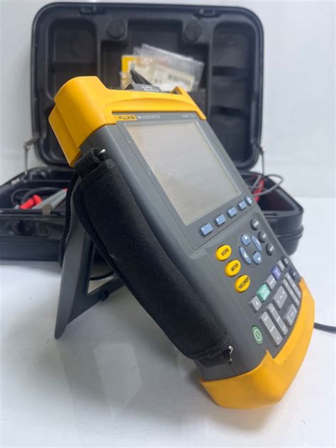 Fluke Mhz Gs S Digital Oscilloscope Scopemeter Multimeter