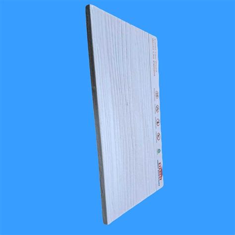 Everest Cement Wood Planks Size Ft X In X Mm Lxwxh At Rs