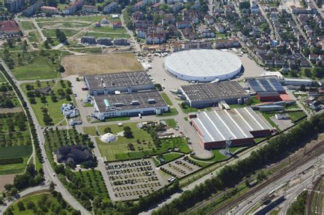 Weil Am Rhein Von Oben Werksgel Nde Und Vitra Architekturpark In Weil