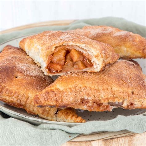 Appelflappen Dutch Apple Turnovers In Laura S Bakery