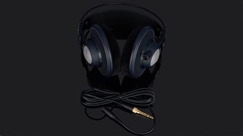 AKG K702 Review | headphonecheck.com