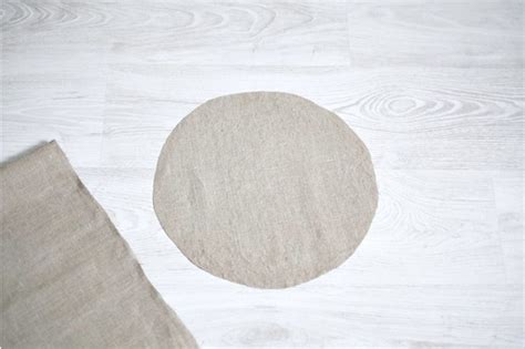 Корзина для белья своими руками: из дерева, коробки, ткани, плетеная