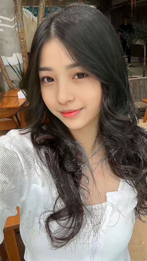 Gaya Rambut Wajah Gadis Gadis Cantik