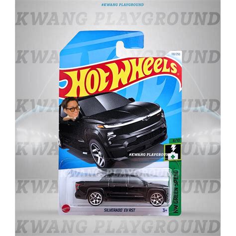 Xe mô hình Hot Wheels basic Silverado EV RST Shopee Việt Nam