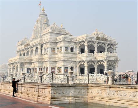 The Prem Mandir in Vrindavan · Free Stock Photo