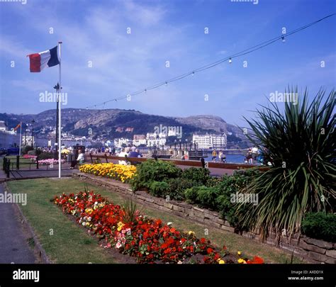 Llandudno - Promenade Gardens Stock Photo - Alamy