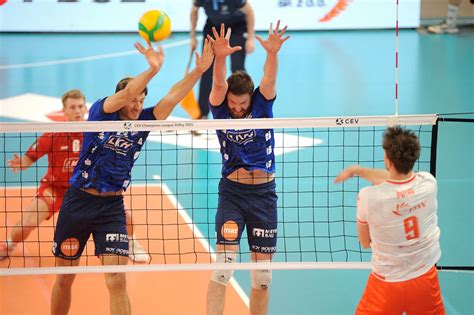 CLVM 77 JASTRZEBSKI Węgiel v SVG LÜNEBURG CEV