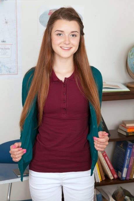 Teen Amateur Alex Mae Flaunts Her Small Titties And Rubs Her Pussy In A Solo Coedcherry