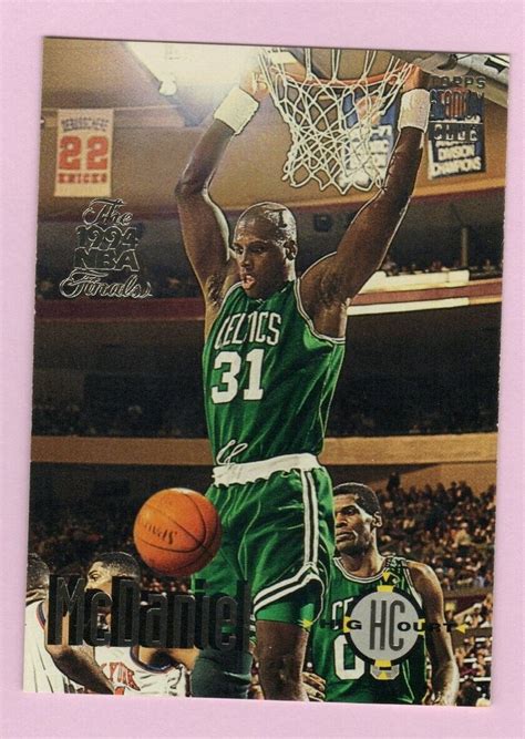 1993 94 Topps Stadium Club Xavier McDaniel 60 Boston Celtics NBA