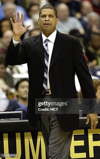 Eddie Jordan Basketball Coach Photos and Premium High Res Pictures ...