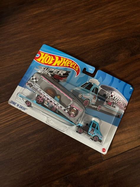 Hot Wheels odłączana naczepa ciężarówka Dine N Dash Super Rigs BDW Rudka OLX pl