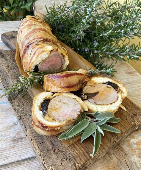 Filetto Di Maiale In Crosta Di Baguette Le Ricette Di Vannisa