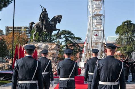 Toga E Ceremonialit T Policis Bashkiake N Vjetorin E Pavar Sis