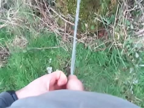 Peeing Against A Tree XVIDEOS