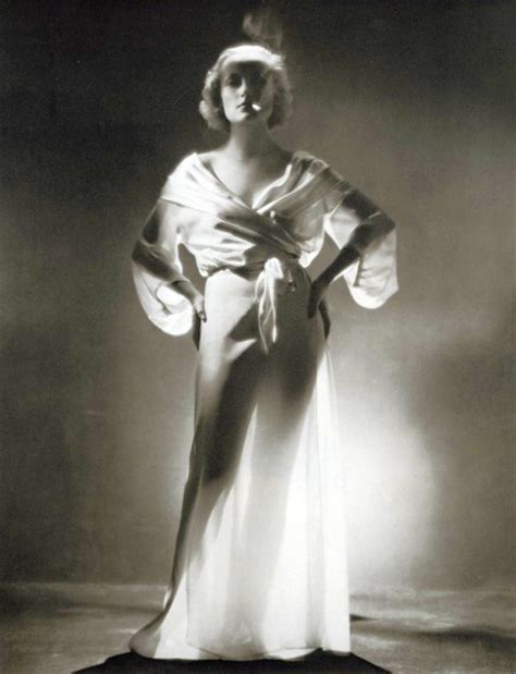 Nude Vintage Celebrities