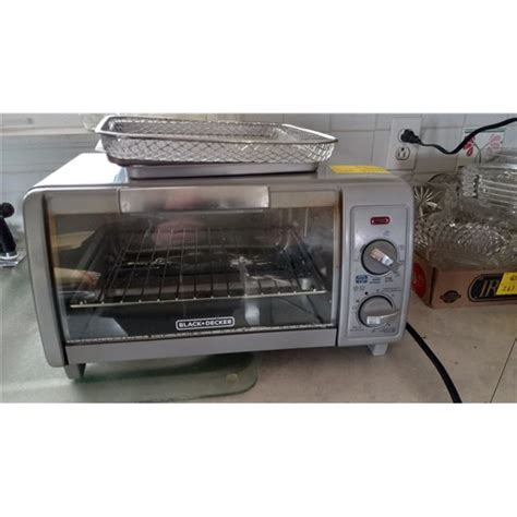 BLACK & DECKER TOASTER OVEN - Dodds Auction