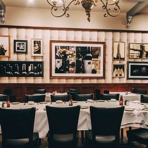 Rocco Steakhouse Restaurant New York Ny Opentable