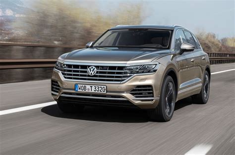 2019 Volkswagen Touareg Review Test Drive Introduction Autocar India