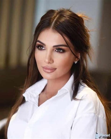 Hot Syrian Women