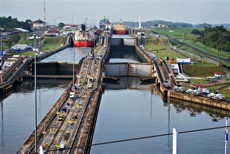 Canal De Panama Bridge Between The Pacific And Atlantic Oceans Found The World