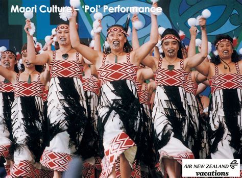 Maori Culture Women S Poi Dance Performance Kingdom City Maori People