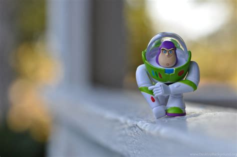 [200 ] Buzz Lightyear Wallpapers