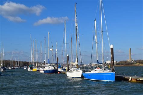 Cowes Harbour Moorings | Flickr