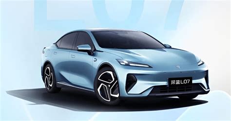 250 Hp Sedan Huaweis Electric Car Deepal L07 Was Unveiled