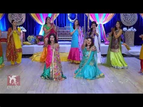 Giddha performance - YouTube