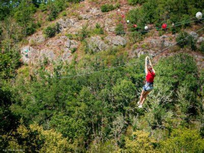 Parcours Aventure Auvergne Accrobanche Dans Les Arbres