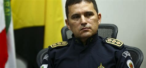 Pf Prende Comandante Da Polícia Militar Do Distrito Federal Por