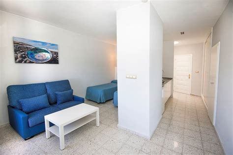 Panorama Apartments Lanzarote - Puerto Del Carmen hotels | Jet2holidays