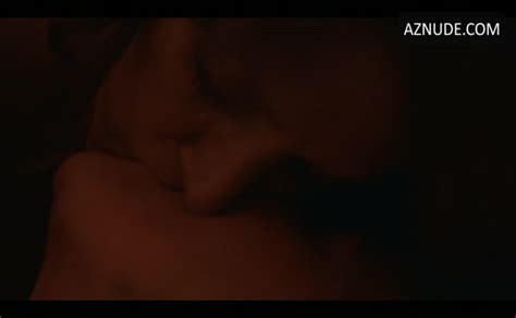 Laurel Holloman Jennifer Beals Lesbian Underwear Scene In The L Word Generation Q Aznude