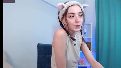 Watch Derla Meow Chaturbate Beauty In Stockings Gently Pulls Pussy