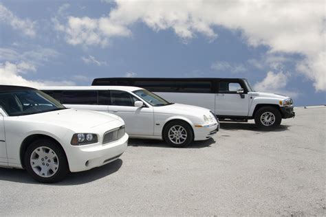 Benefits Of Choosing A Car Service To The Airport Top Limo