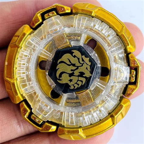 Beyblade Fang Leone Burning Claw