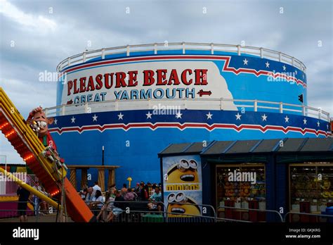 Great Yarmouth Pleasure Beach Rollercoaster Ride Stock Photo - Alamy