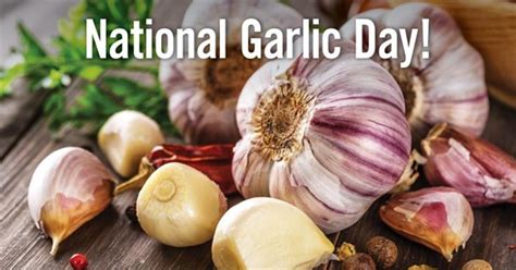 National Garlic Day - Price Chopper - Market 32