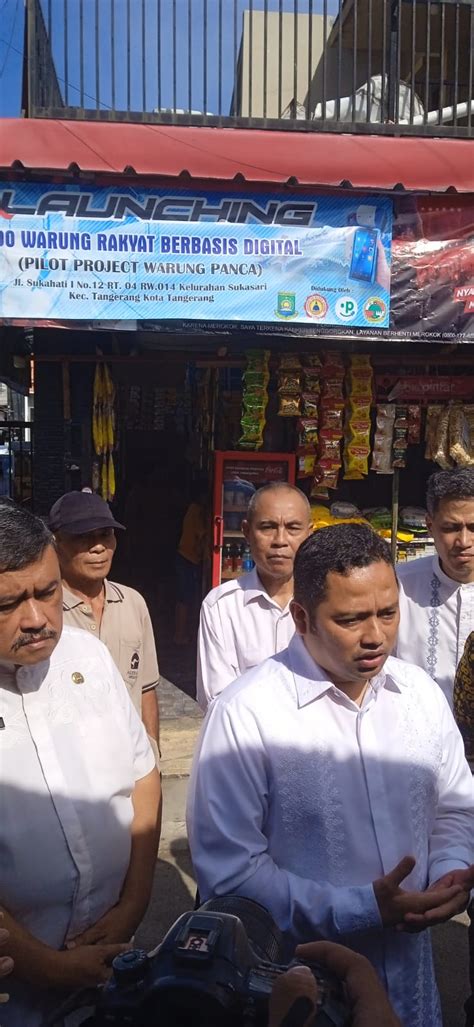 Jaga Inflasi Wali Kota Arief Resmikan Warung Rakyat Berbasis Digital