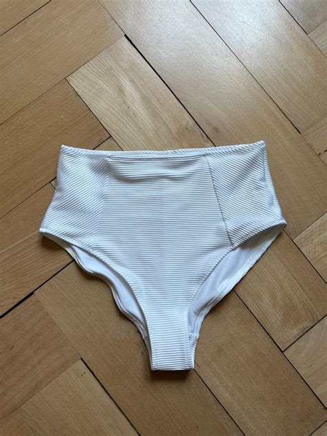 Bikini Slip weiss S Gebraucht in Zürich für CHF 5 mit Lieferung