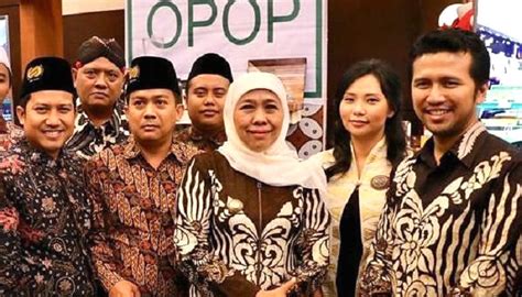 Pemprov Jatim Luncurkan Aplikasi One Pesantren One Product