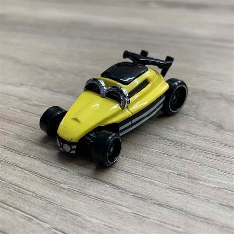JPDG風火輪A區 Hot Wheela 二手微刮 合金小汽車專賣 TOMICA火柴盒小汽車 蝦皮購物