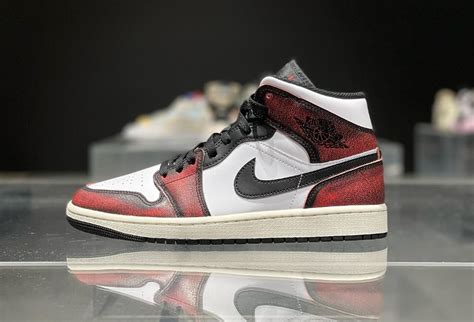 Air Jordan Mid Se Wear Away Chicago Voile Infrarouge